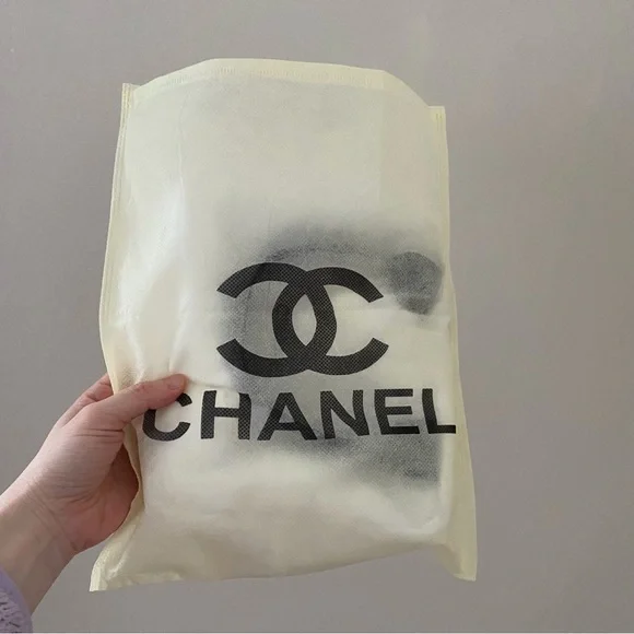 Brand New Chanel White Puffy Top Handles Beauty Makeup Cosmetic Bag